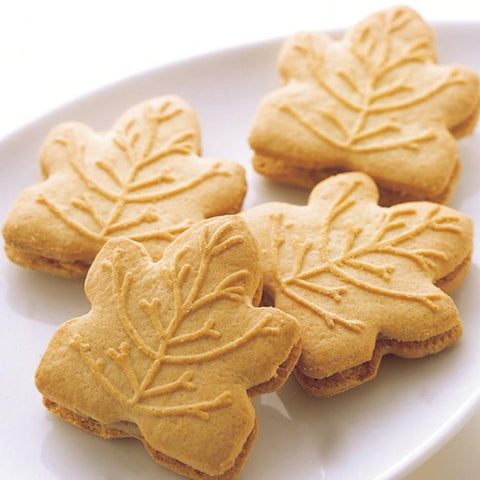 Maple Leaf Cream Cookies